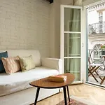 佩拉尼乌酒店 5*