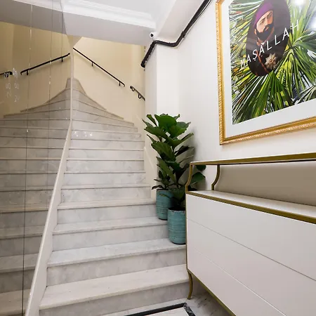Pera Neuf Hotel 5*